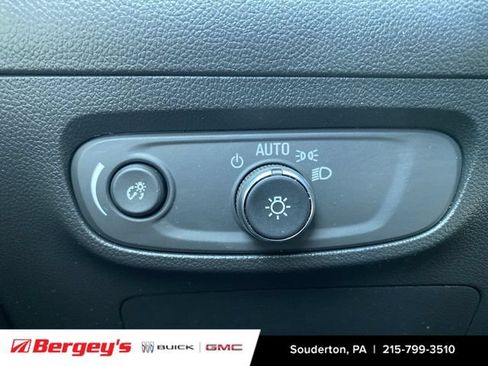 Certified 2024 Buick Encore GX Sport Touring w/ Advanced Technology Package AWD/4WD image 21