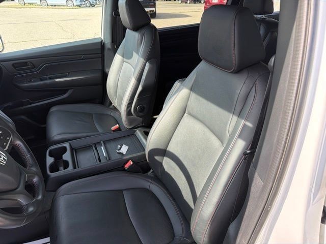 Used 2023 Honda Odyssey Sport image 14
