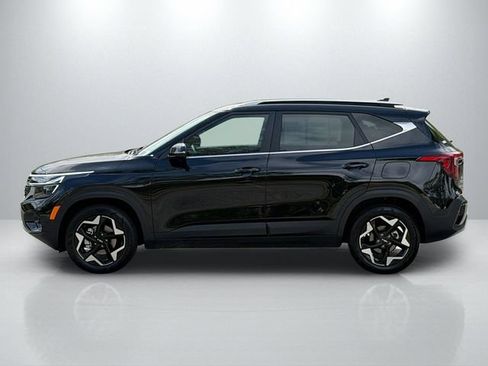 Certified 2025 Kia Seltos EX FWD image 5