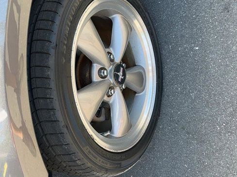 Used 2004 Ford Mustang Coupe image 16