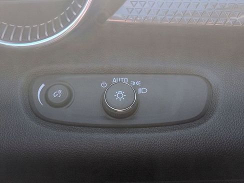 New 2026 Chevrolet Trax ACTIV w/ Driver Confidence Package image 18