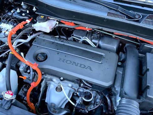 Used 2025 Honda CR-V Sport-L image 31