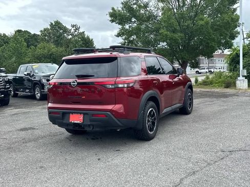 Certified 2025 Nissan Pathfinder Rock Creek AWD/4WD image 5