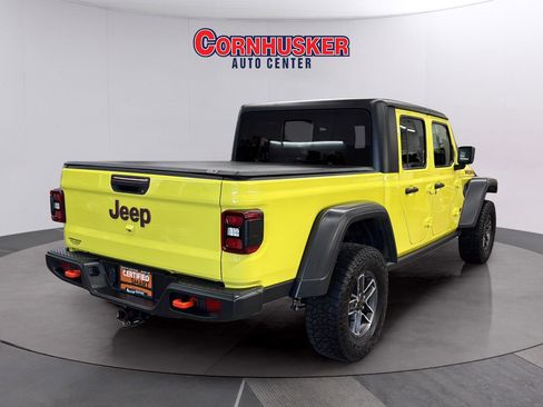 Certified 2024 Jeep Gladiator Mojave w/ Convenience Group image 8