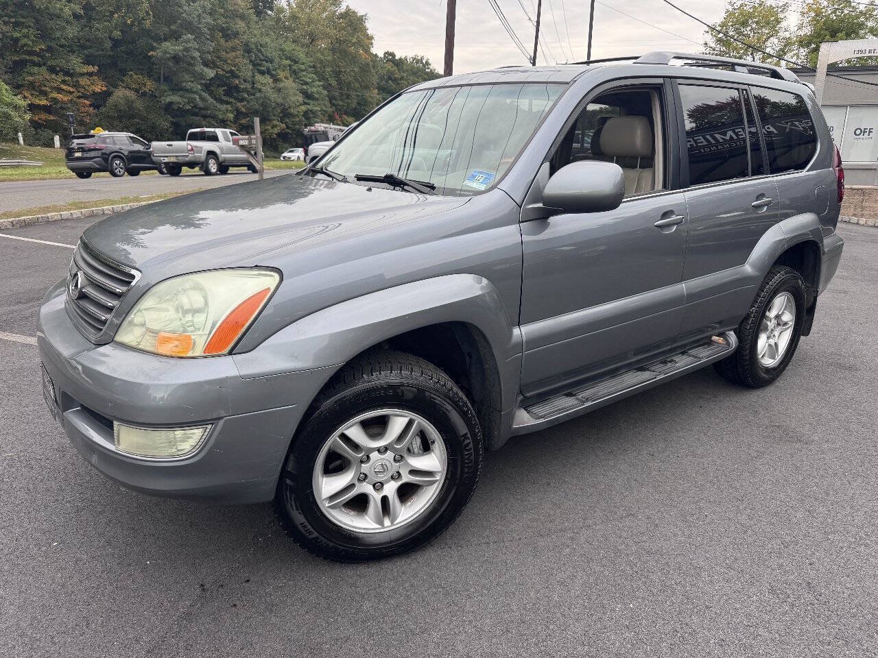 Used 2004 Lexus GX 470 AWD/4WD image 2