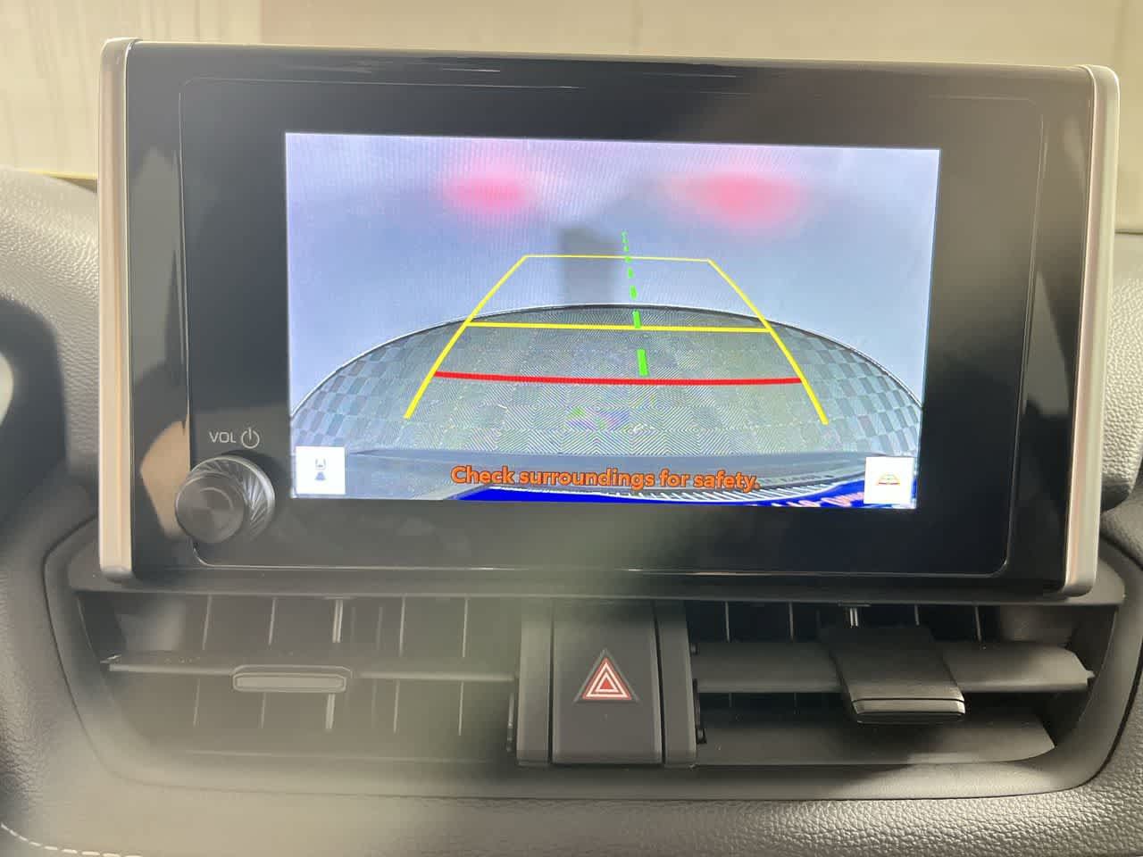 Used 2025 Toyota RAV4 XLE FWD image 19