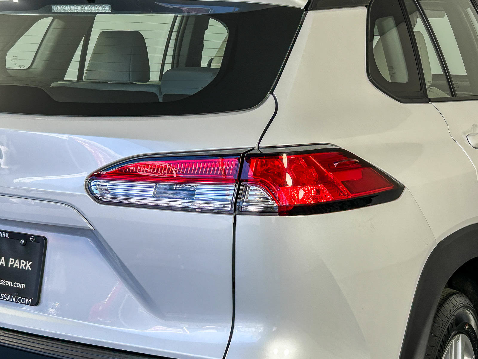 Used 2025 Toyota Corolla Cross L FWD image 10