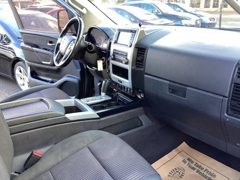 Used 2015 Nissan Titan PRO-4X AWD/4WD image 18