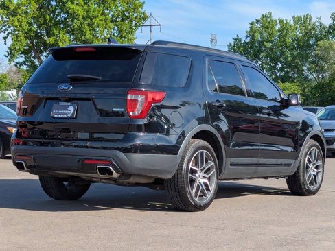 Used 2017 Ford Explorer Sport AWD/4WD image 11