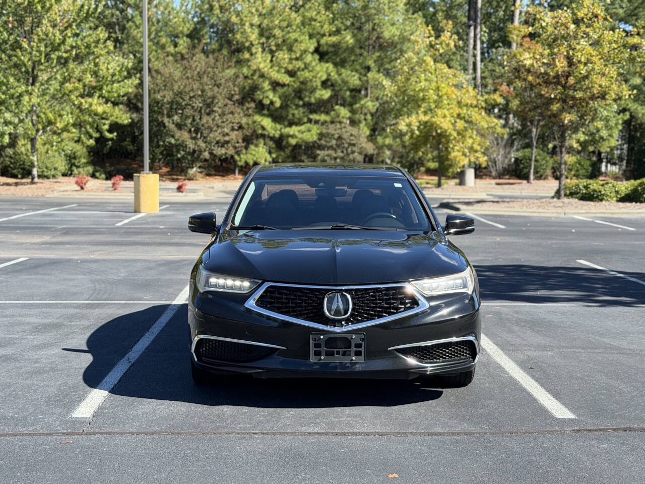 Used 2020 Acura TLX V6 FWD image 2