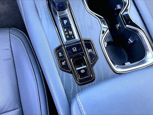 Used 2025 Lexus RX 350h image 33
