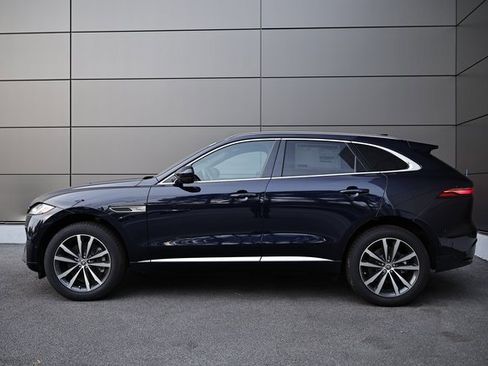 New 2026 Jaguar F-PACE R-Dynamic S image 4