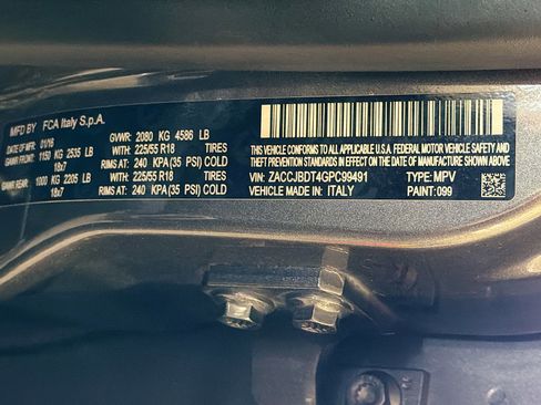 Used 2016 Jeep Renegade Limited AWD/4WD image 12