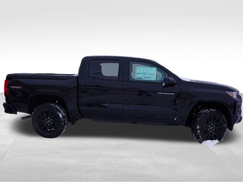 New 2026 Chevrolet Colorado W/T w/ WT Custom Package image 3