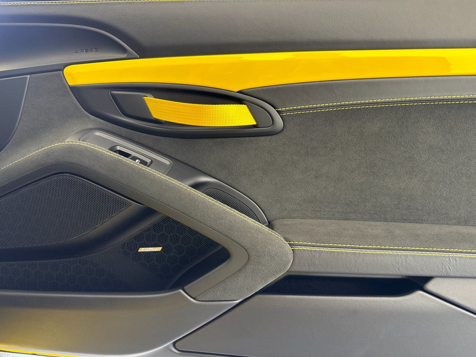 Certified 2022 Porsche 718 Boxster Spyder RWD image 16