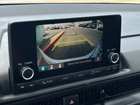 Used 2025 Honda CR-V Sport image 25