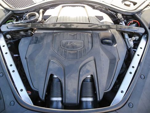 Used 2022 Porsche Panamera 4S image 22