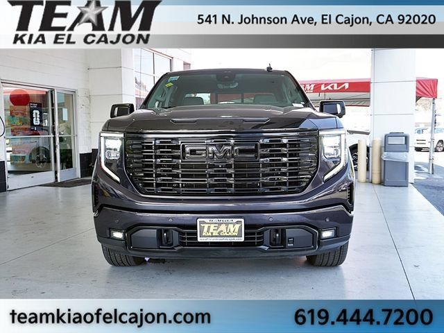 Used 2023 GMC Sierra 1500 Denali w/ Denali Reserve Package AWD/4WD image 5
