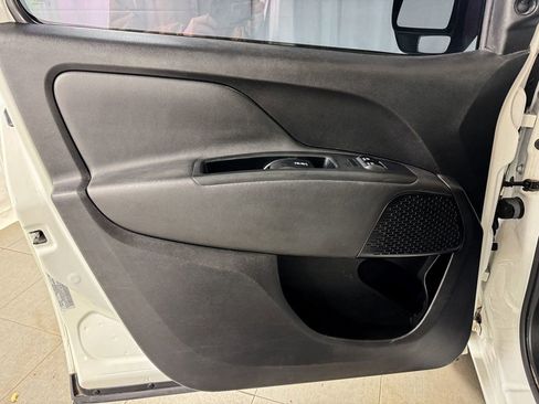 Used 2022 RAM ProMaster City Wagon image 15