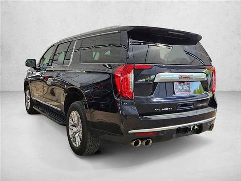 Used 2023 GMC Yukon XL Denali RWD image 6