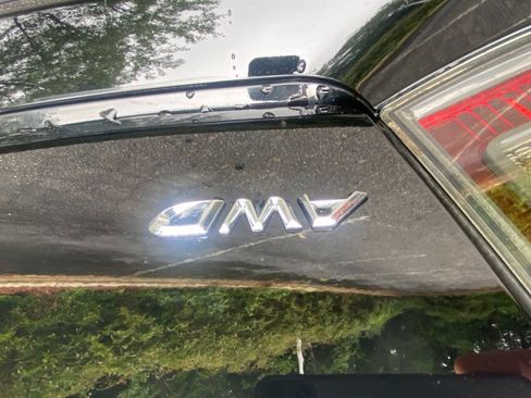 Used 2014 Chrysler 300 S AWD/4WD image 49