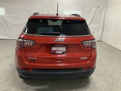 Used 2017 Jeep Compass Latitude image 7