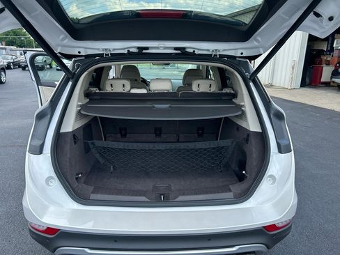 Used 2017 Lincoln MKC Select w/ Select Plus Package AWD/4WD image 12