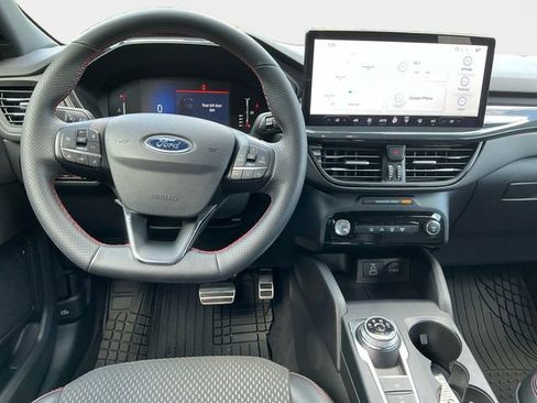 Used 2024 Ford Escape ST-Line w/ Tech Pack #1 image 11