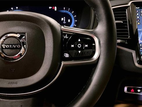 Certified 2024 Volvo XC90 B6 Ultimate image 20