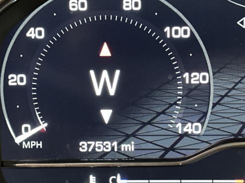 Used 2024 GMC Sierra 1500 Denali w/ Technology Package image 31