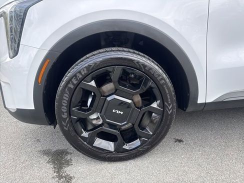 Used 2024 Kia Sorento X-Line EX AWD/4WD image 12