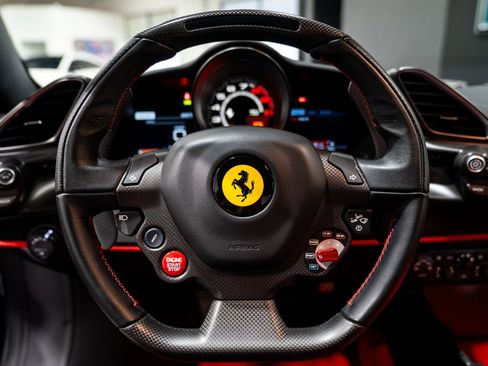 Used 2020 Ferrari 488 Pista Coupe image 21