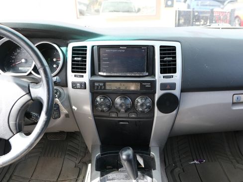 Used 2007 Toyota 4Runner Sport image 28