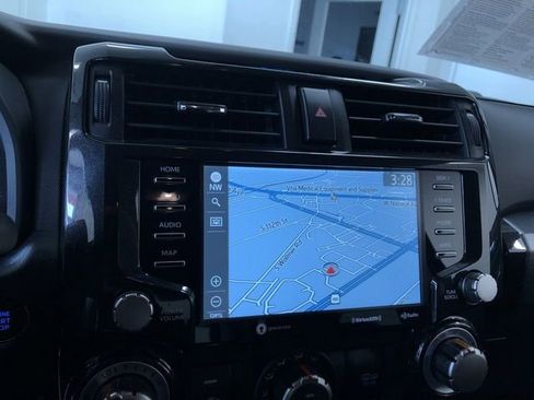 Used 2023 Toyota 4Runner TRD Off-Road Premium image 28