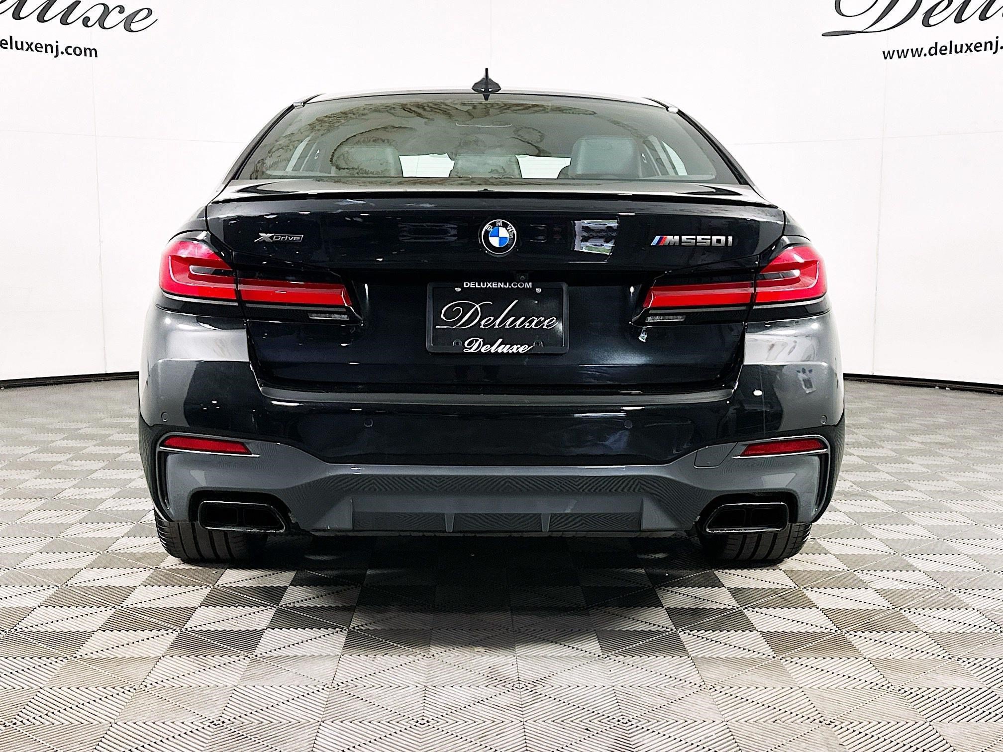 Used 2023 BMW M550i xDrive w/ Executive Package AWD/4WD image 5