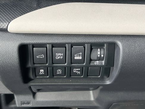 Used 2023 Subaru Forester Limited image 10