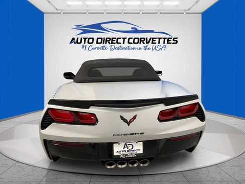 Used 2015 Chevrolet Corvette Stingray Convertible w/ 3LT Preferred Equipment Group RWD image 11