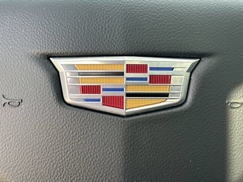Used 2024 Cadillac XT6 Sport w/ LPO, Onyx Lite Package AWD/4WD image 50