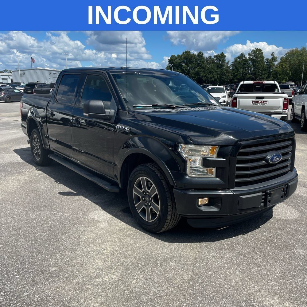 Used 2015 Ford F150 XLT w/ Equipment Group 302A Luxury RWD image 1