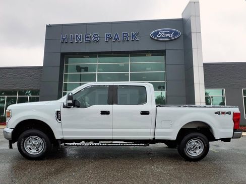 Certified 2020 Ford F250 XL w/ Power Equipment Group image 4