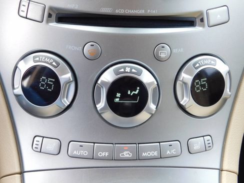 Used 2008 Subaru Tribeca Limited image 16