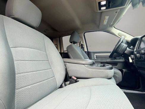 Used 2013 RAM 1500 Classic SLT RWD image 8