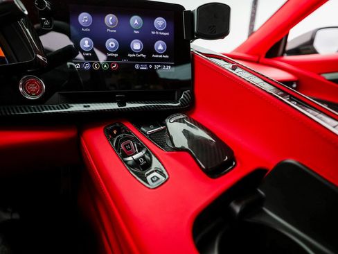 Used 2023 Chevrolet Corvette Stingray Premium Conv w/ Z51 Performance Package RWD image 19