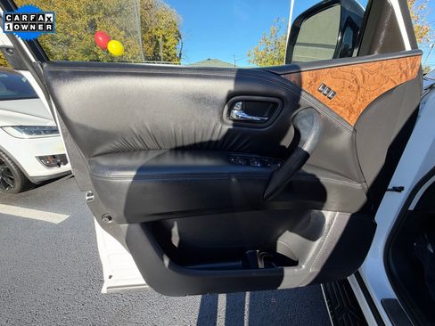 Used 2023 Nissan Armada SL w/ Cargo Package image 17