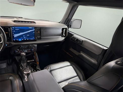 Used 2023 Ford Bronco Badlands image 26