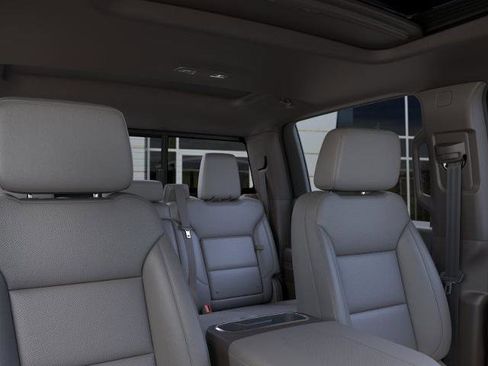 New 2026 GMC Sierra 1500 SLT w/ SLT Premium Package AWD/4WD image 24