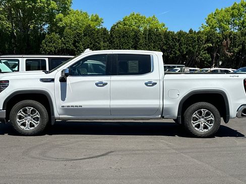 Used 2025 GMC Sierra 1500 SLT AWD/4WD image 7