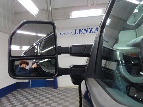 Used 2024 Ford F250 XLT w/ Black Appearance Package image 57