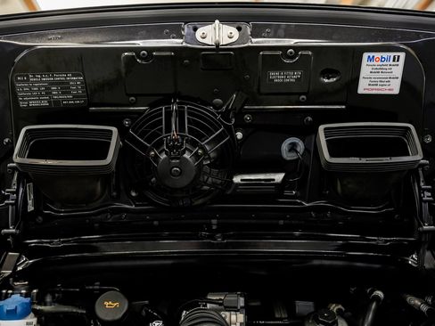 Used 2011 Porsche 911 Carrera S RWD image 39