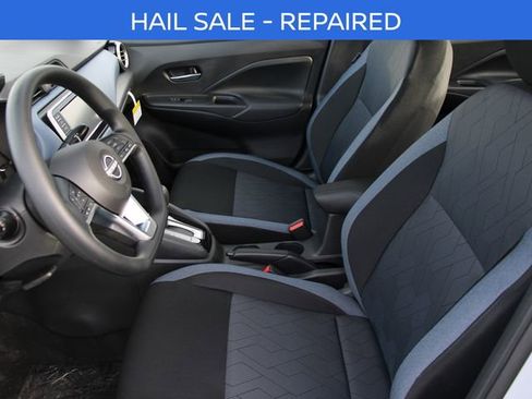 New 2025 Nissan Versa SV w/ Trunk Package FWD image 12